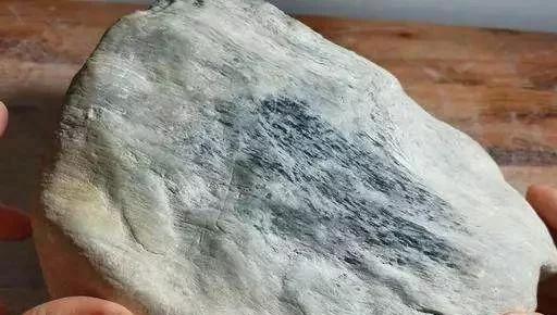 水玻璃價格走勢及選購指南，市場趨勢與影響因素解析