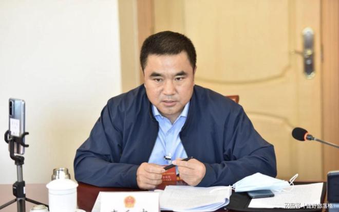 李和忠，小巷深處的獨特風味揭秘