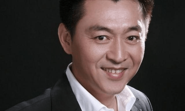 曹星，星光璀璨，時(shí)代影像的閃耀之星