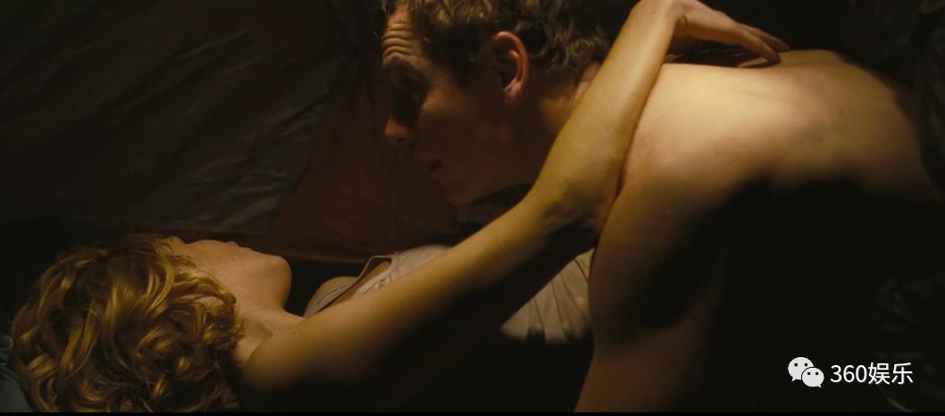 情欲電影之夜，健康觀影，溫馨相伴的浪漫時光