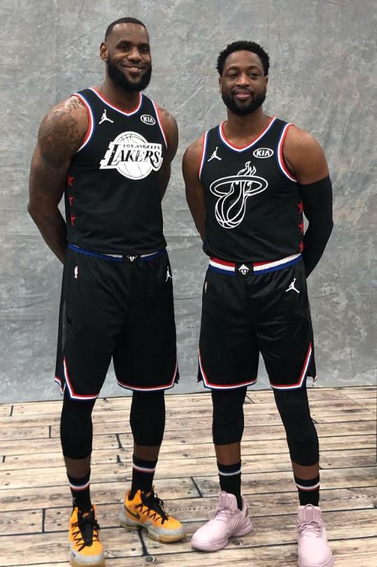 ?NBA明星閃耀籃球世界??