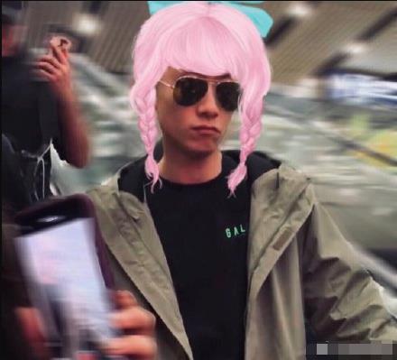 張一山影視之路多元發(fā)展及個(gè)人魅力展現(xiàn)的最新動(dòng)態(tài)