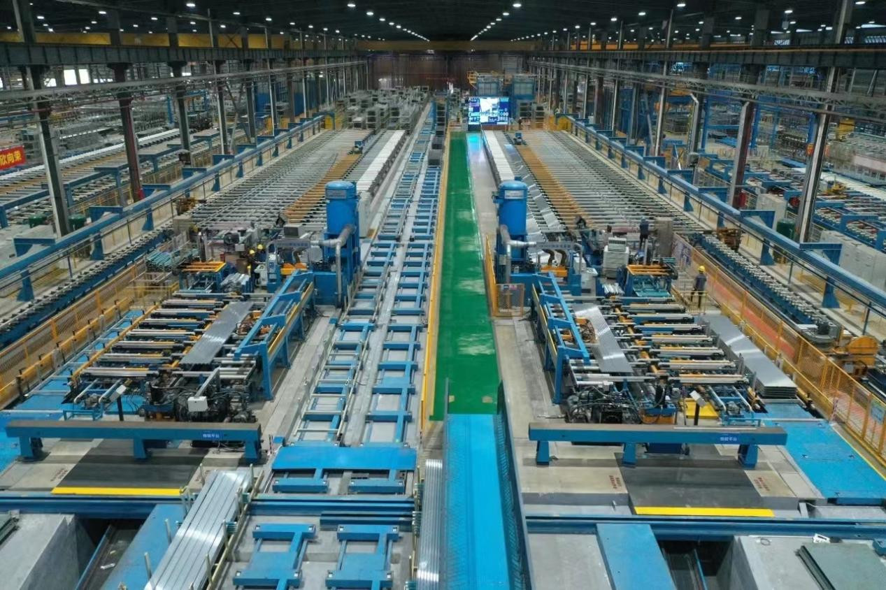 廣東最新工廠內(nèi)的溫馨日常風采