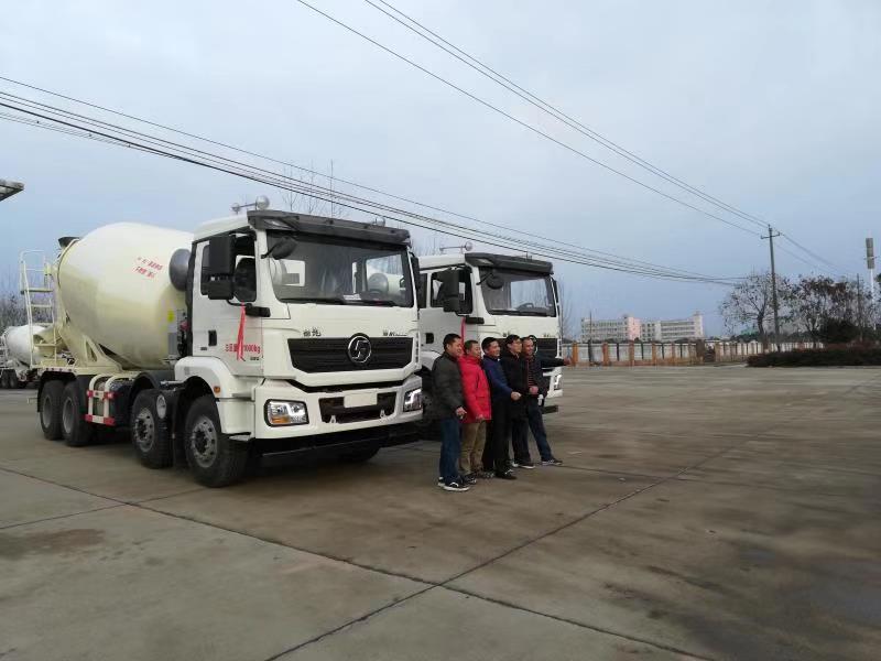 96陜汽輕量化最新款，科技引領運輸未來革新