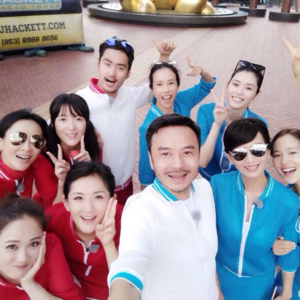 最新一期我們來了插曲中的溫馨日?；仡? class=