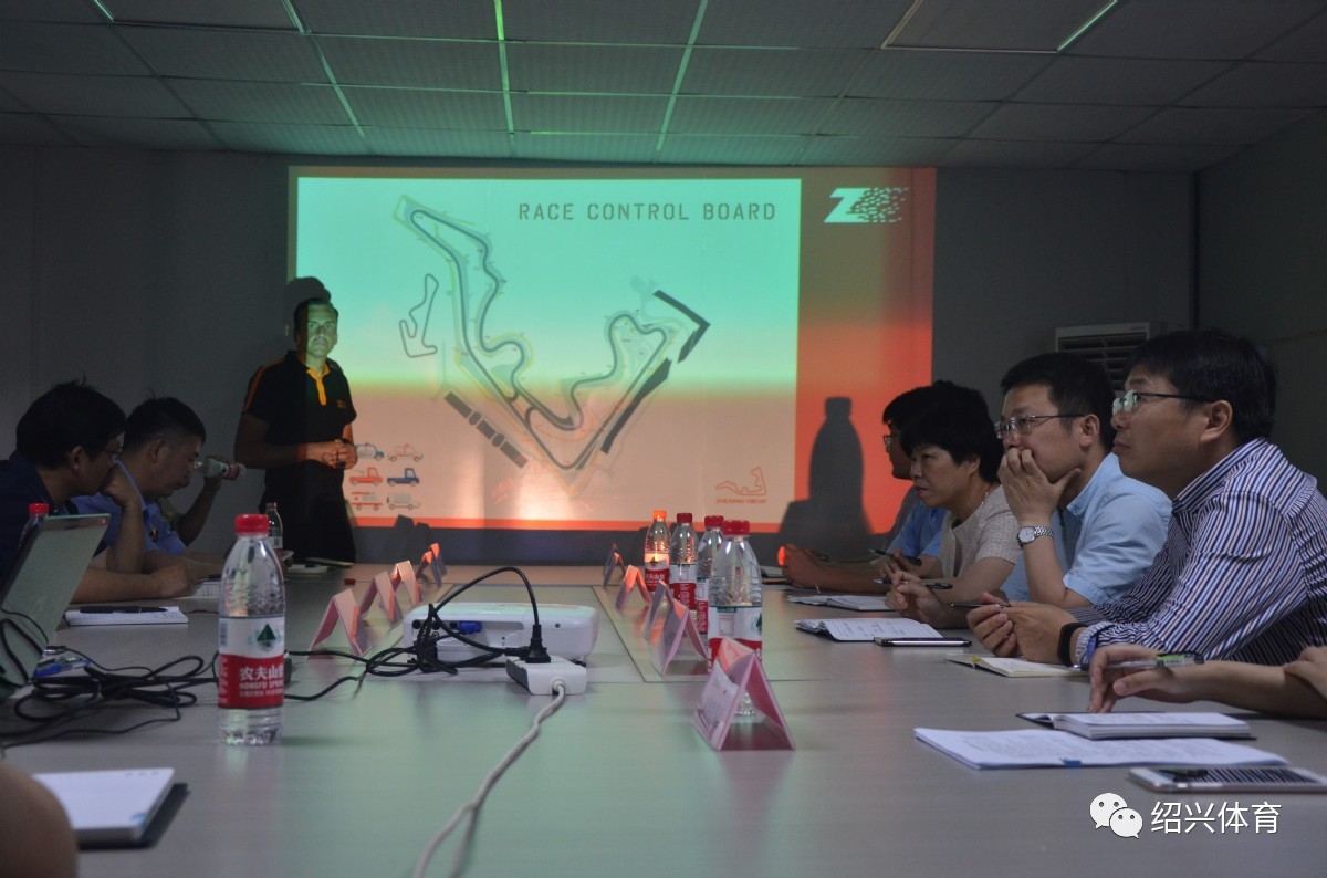 柯橋區(qū)新任副區(qū)長的日常趣事與職責(zé)展望