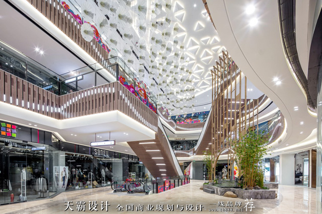 鎮(zhèn)江吾悅廣場最新動(dòng)態(tài)，繁華地標(biāo)崛起，時(shí)代繁華展現(xiàn)